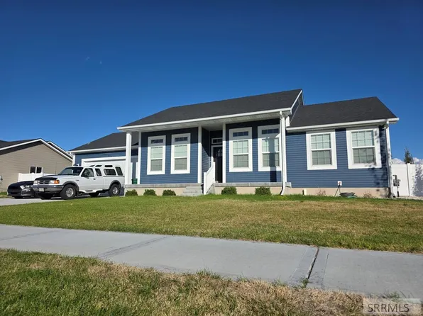 3720 N Barcelona Ave, Idaho Falls, ID 83401