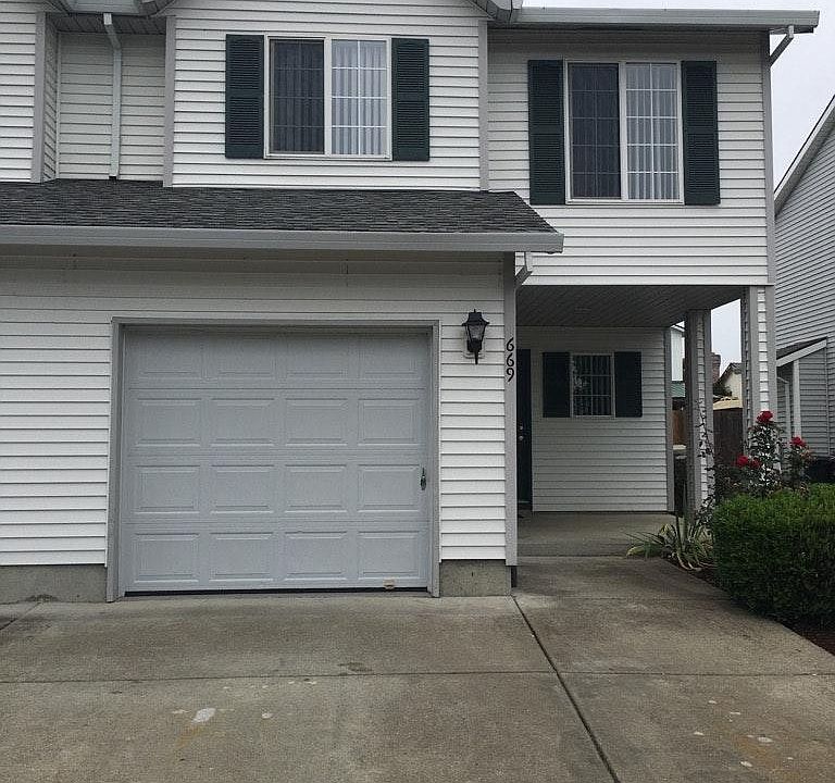 1st image of 669 SE 71st Ave