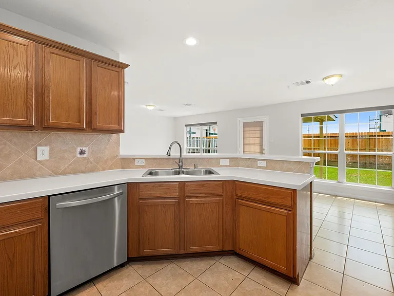 11914 E Vita Cir — Photo 16
