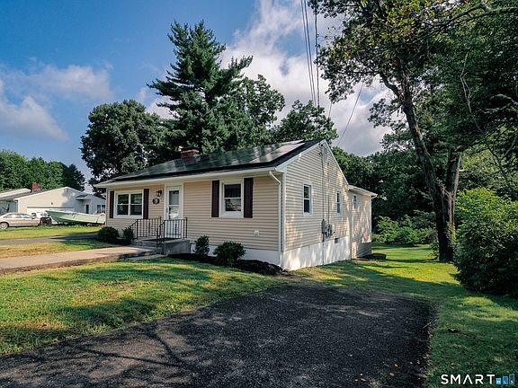 2nd image of 78 Venice Avenue
