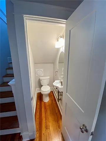 1 bed, 1.5 bath, 920 sqft, $1,850 — Photo 3