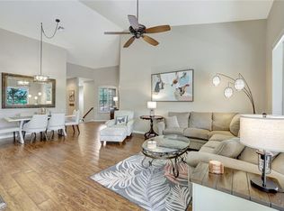 8560 Danbury Blvd APT 202, Naples, FL 34120