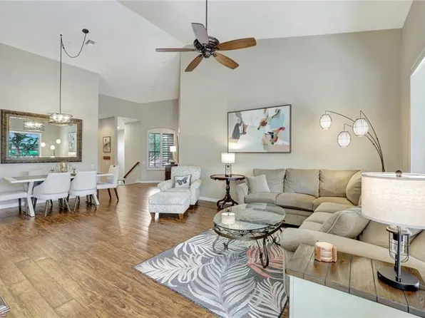 8560 Danbury BLVD #202, NAPLES, FL 34120