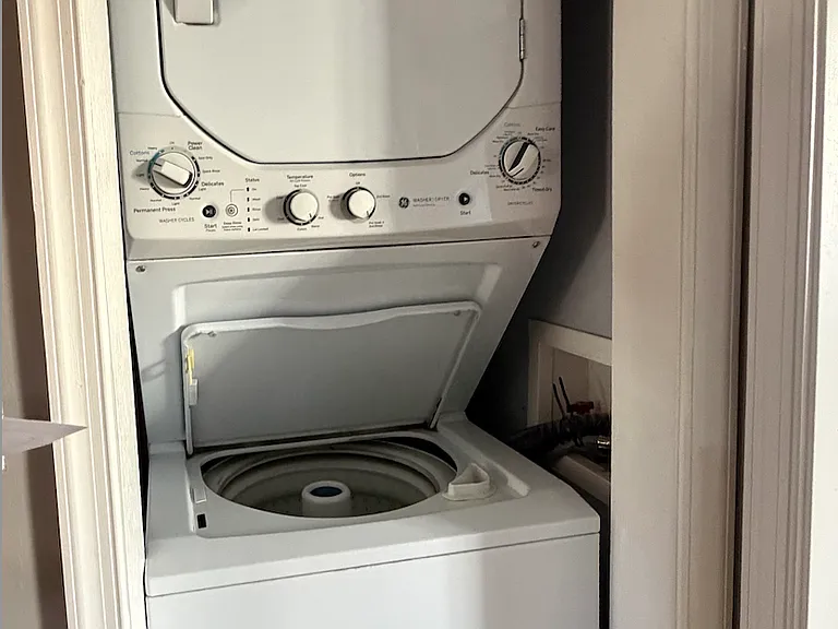1638 Parrish St #B — Photo 8