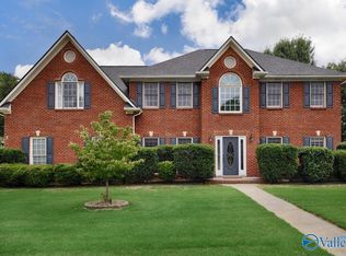 102 Hunington Chase Dr, Madison, AL 35758