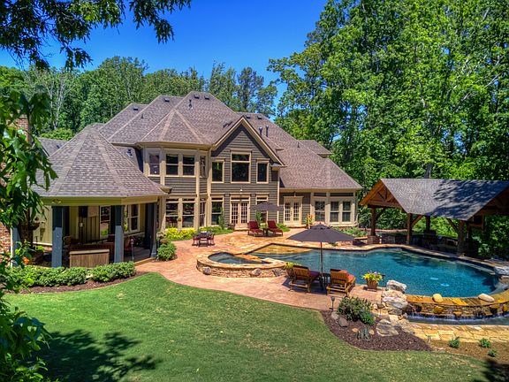 John Byrd Design Pool