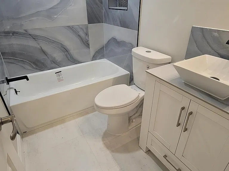 8413 Meadow Green Way — Photo 27