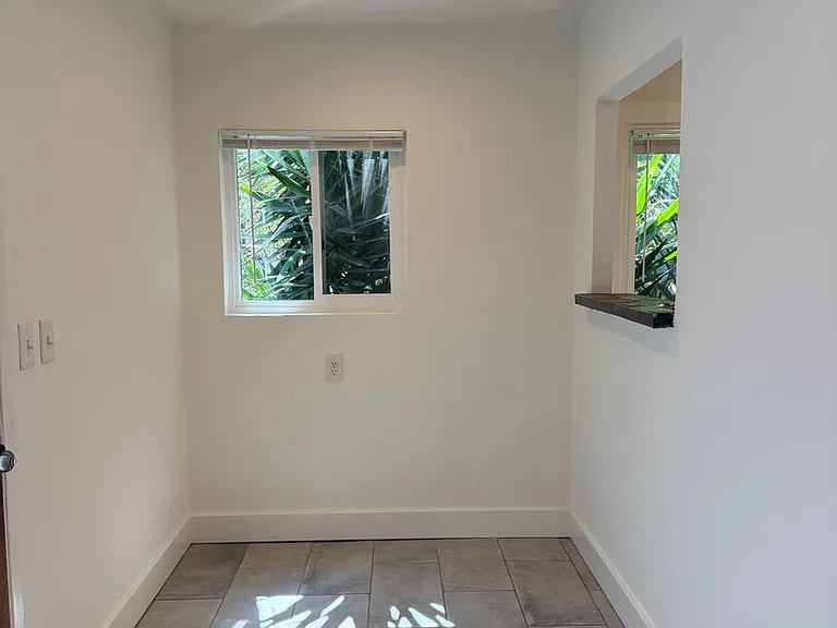 1859 Lakeshore Ave — Photo 7