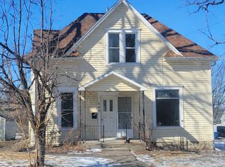 466 14th St, Red Wing, MN 55066