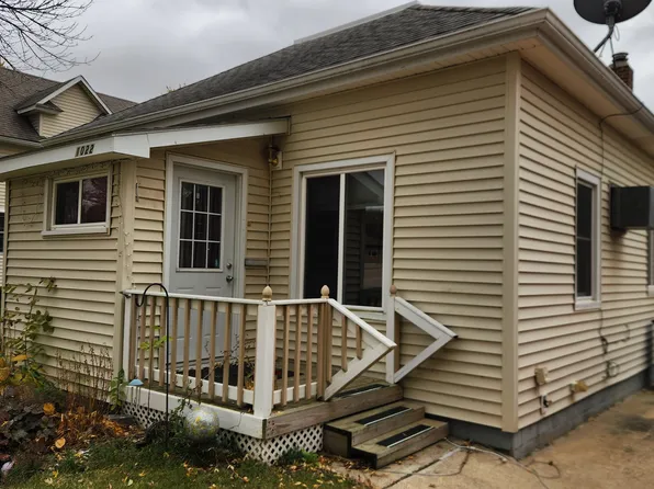 1022 7th St, Sheldon, IA 51201