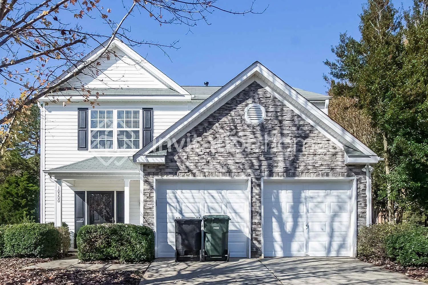 10300 Haddington Dr NW Charlotte, NC 28269 — Photo 1