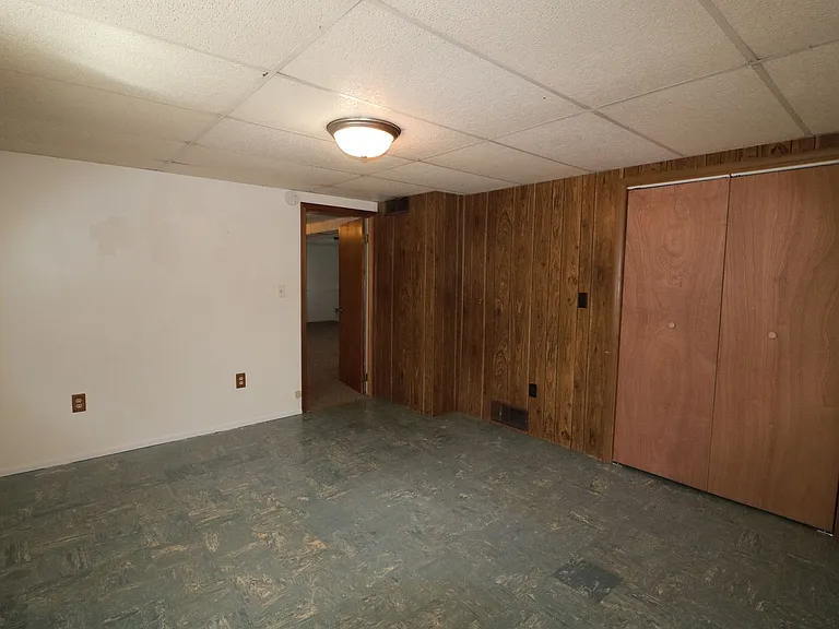 848 Church Ave — Photo 13