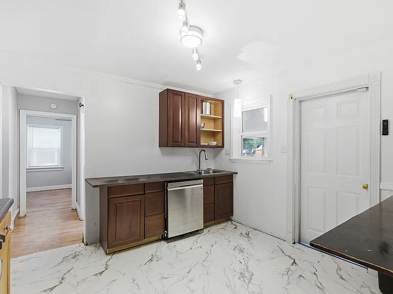 1330 S New Florissant Rd — Photo 4