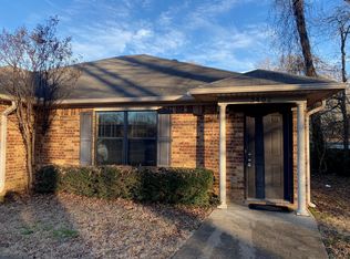3402 Parish Cir, Texarkana, AR 71854