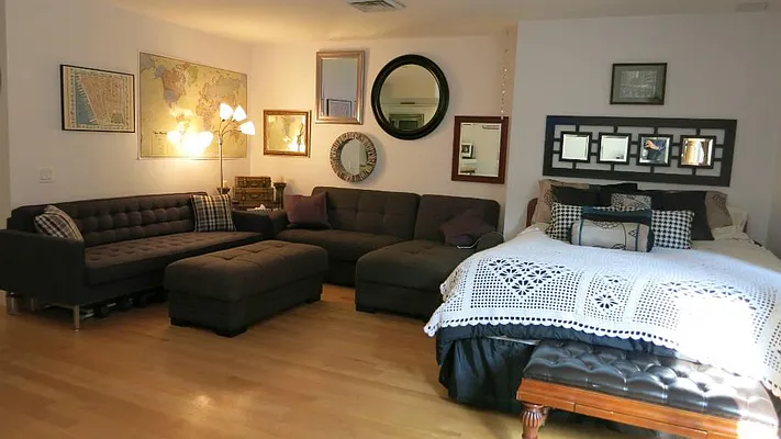 Rented by FirstService Realty (legacy) | media 18