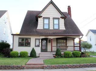 220 E Wayne St, Celina, OH 45822