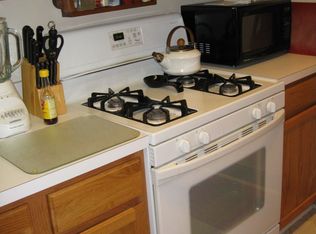 6640 Lake Park Dr #1B, Greenbelt, MD 20770