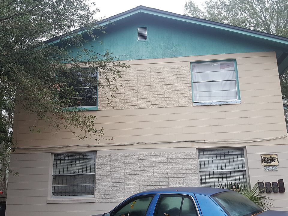 2nd image of 1593 W 26th St