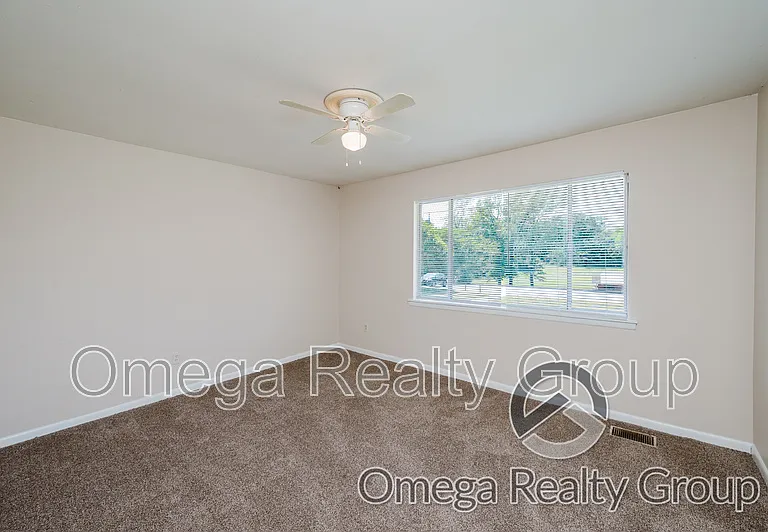 208 Rolling Mill St #7 — Photo 16