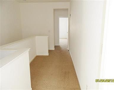3rd image of 8124 Crystal Walk Cir