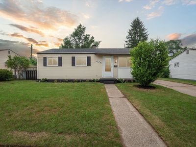2689 Woodruff Ln, Ypsilanti, MI, 48198