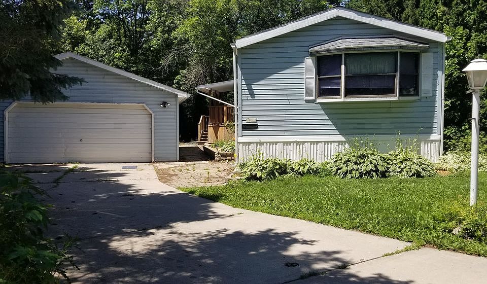 1st image of 160 Serenity Oaks Ter