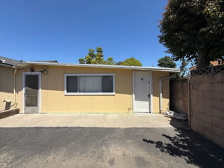 124 E Sunset Ave — Photo 2