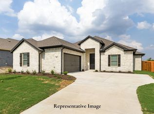 271 Middlefield Dr, Red Oak, TX 75154