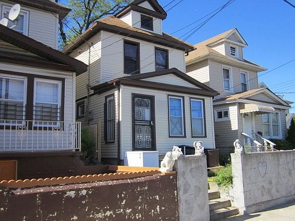 3rd image of 164-13 109th Ave