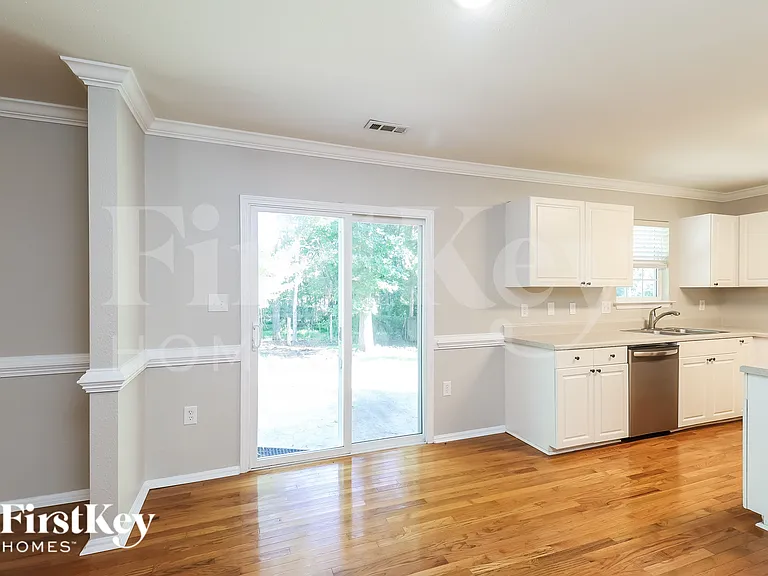 14212 Waterlyn Dr — Photo 6