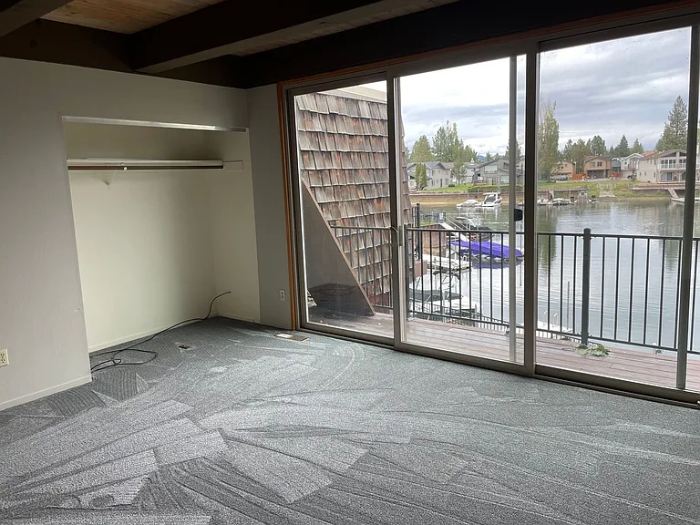 552 Christie Dr #306 — Photo 10