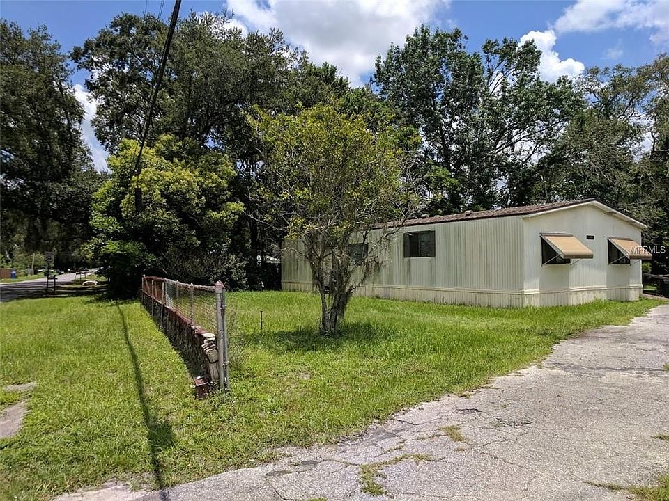 2nd image of 14717 Livingston Ave