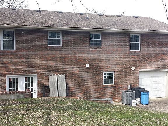 5th image of 127 Westwood Dr