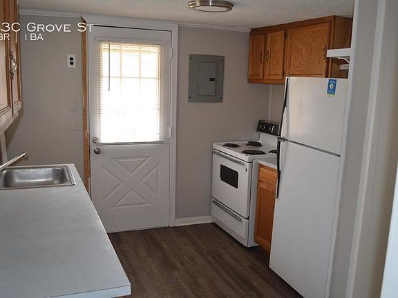 3rd image of 73 Grove St #C