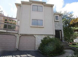 2 Periwinkle Ct, East Brunswick, NJ 08816