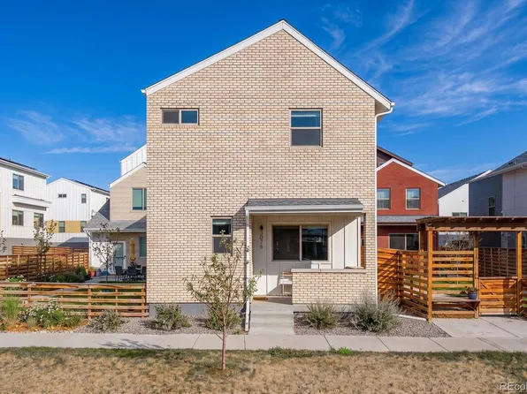 6875 Juniper Lane, Arvada, CO 80007