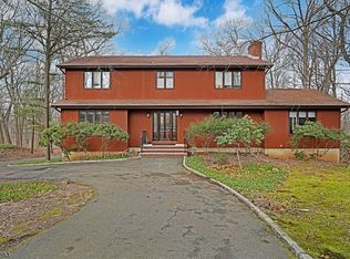19 Redwood Rd, Martinsville, NJ 08836