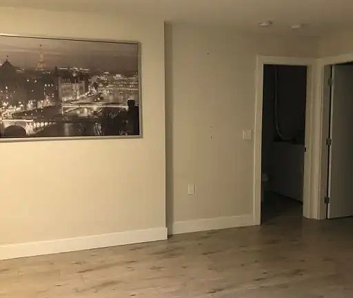 4th image of 975 Delestre Ave #1A