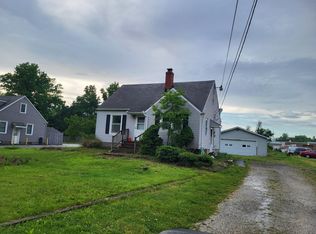 9488 Akins Rd, North Royalton, OH 44133