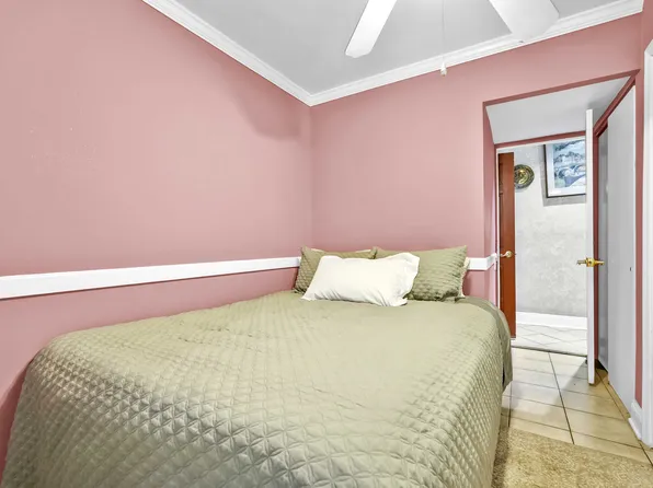 1623 George Street image 6 of 25