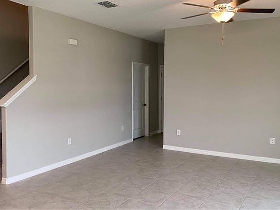 3rd image of 718 Royal Empress Dr