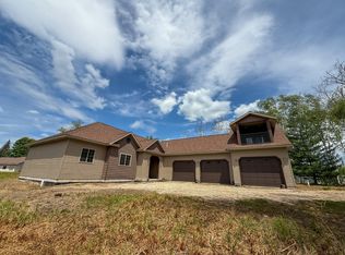 116 No Wake Ct, Houghton Lake, MI 48629