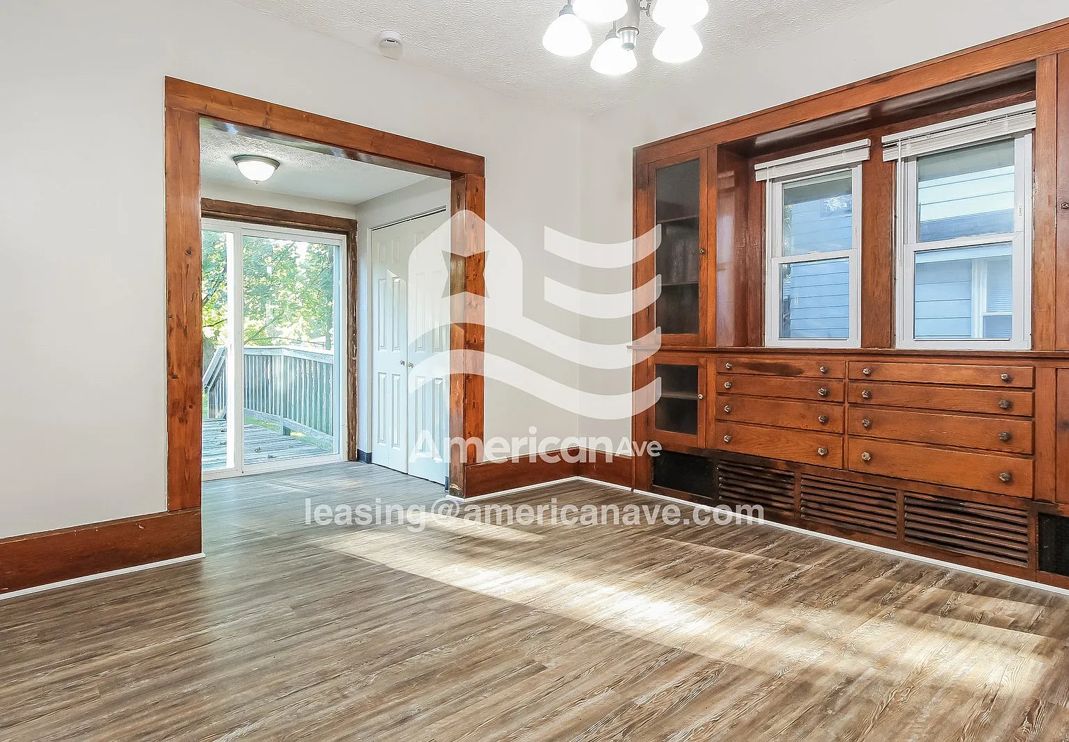 4 bed, 1.0 bath, 1690 sqft, $1,350 — Photo 4