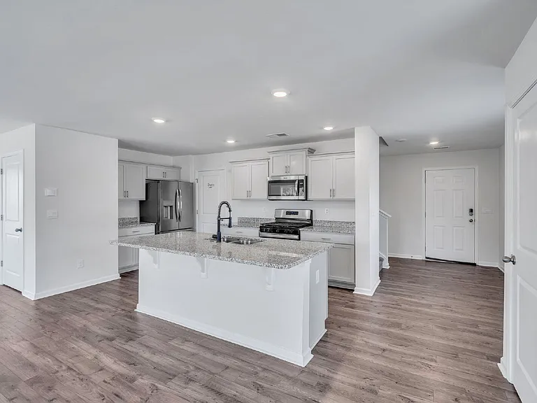 1264 Canter Pl — Photo 7