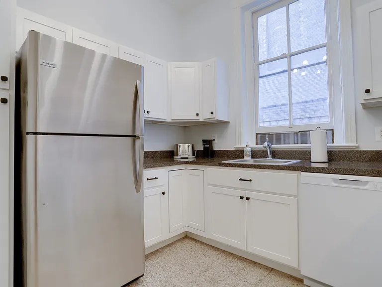 1819 Q St NW #1 — Photo 9