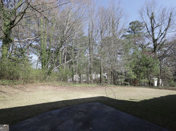 2006 Ben Hill Ct SW, Atlanta, GA 30331