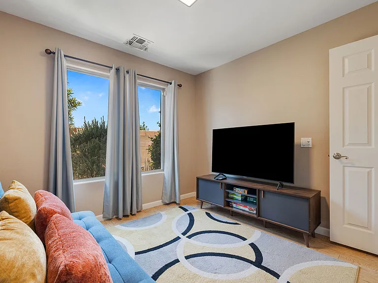 67365 Desert View Ave — Photo 32
