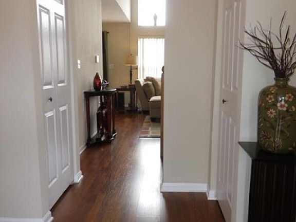2nd image of 1785 Grove Ave #79C