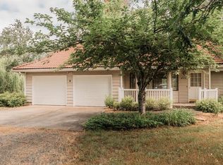 4570 Leonard Rd, Grants Pass, OR 97527