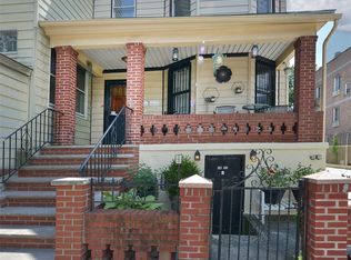 5822 Penrod St, Corona, NY